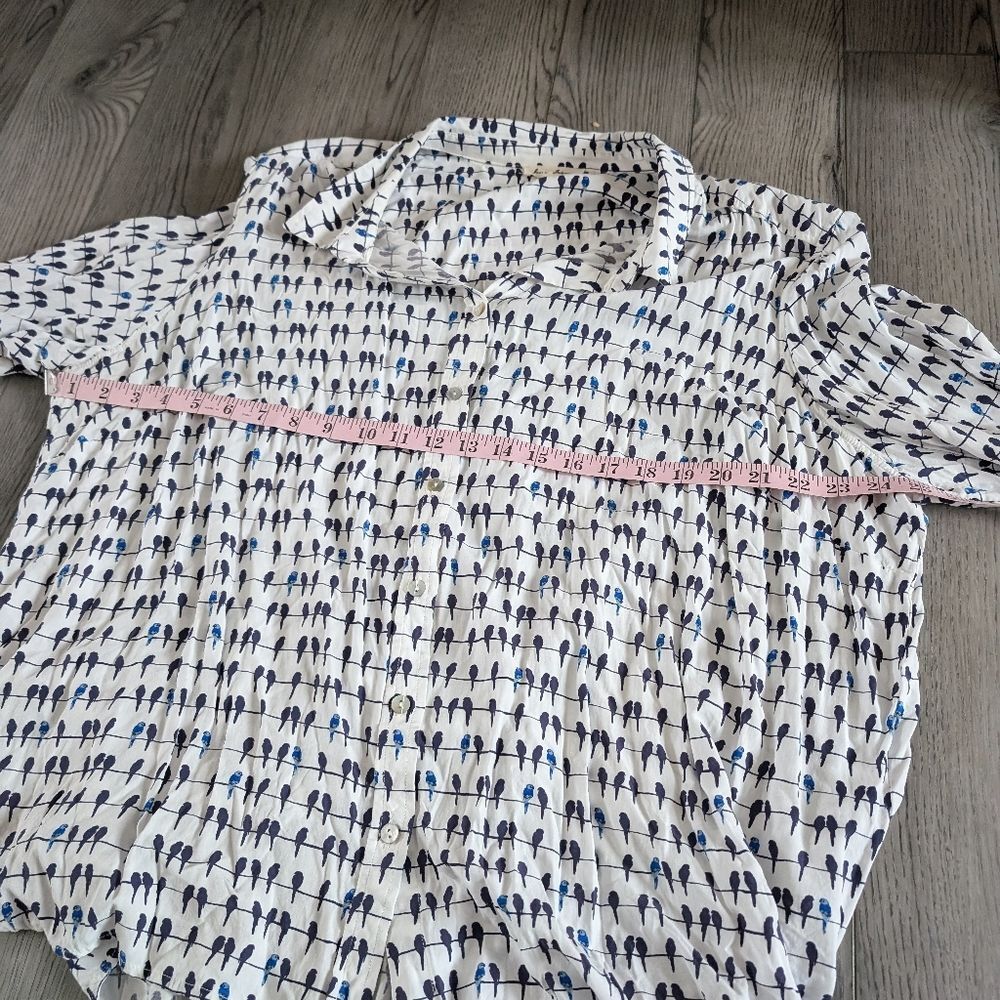 Jane and Delancey Bird Novelty Print Button Down Roll‎ Tab Blouse Plus Size 3X - Picture 7 of 8